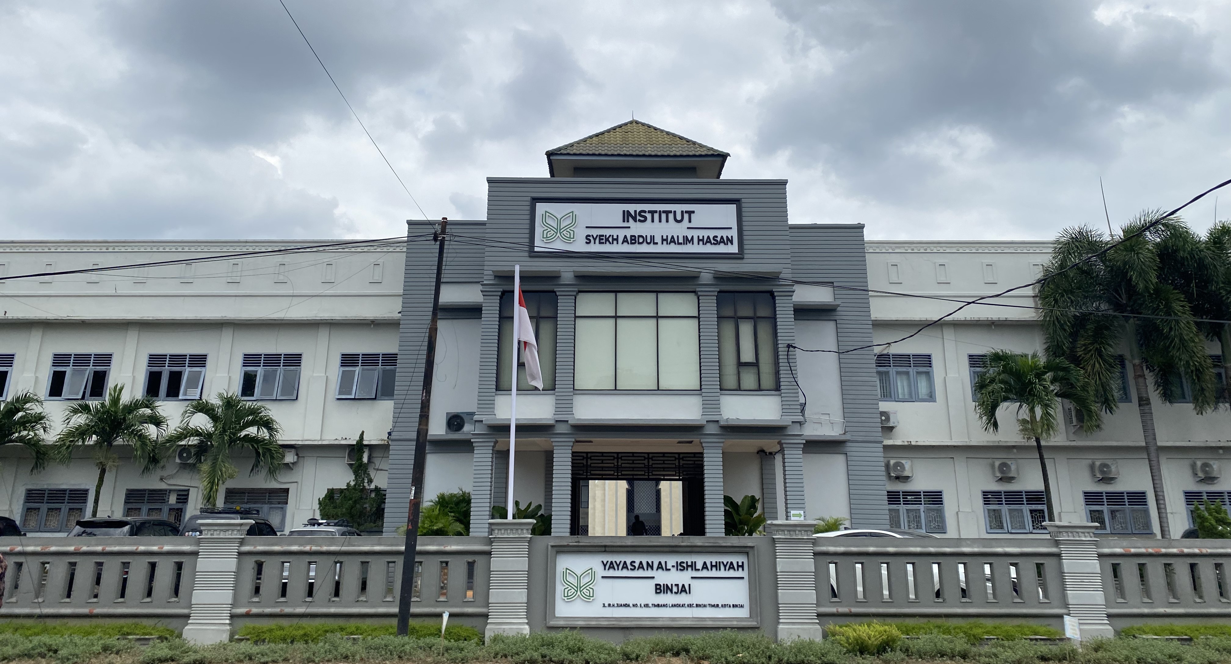 Selamat datang di Website Program Studi Hukum Ekonomi Syariah (HES)